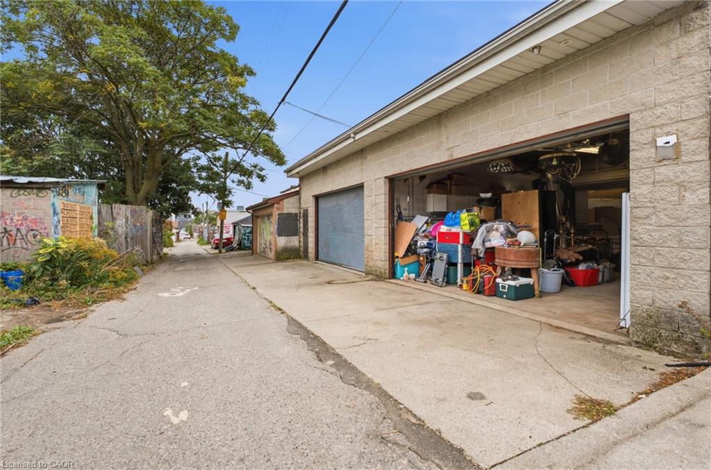 139 Euclid Avenue Property Photo 29