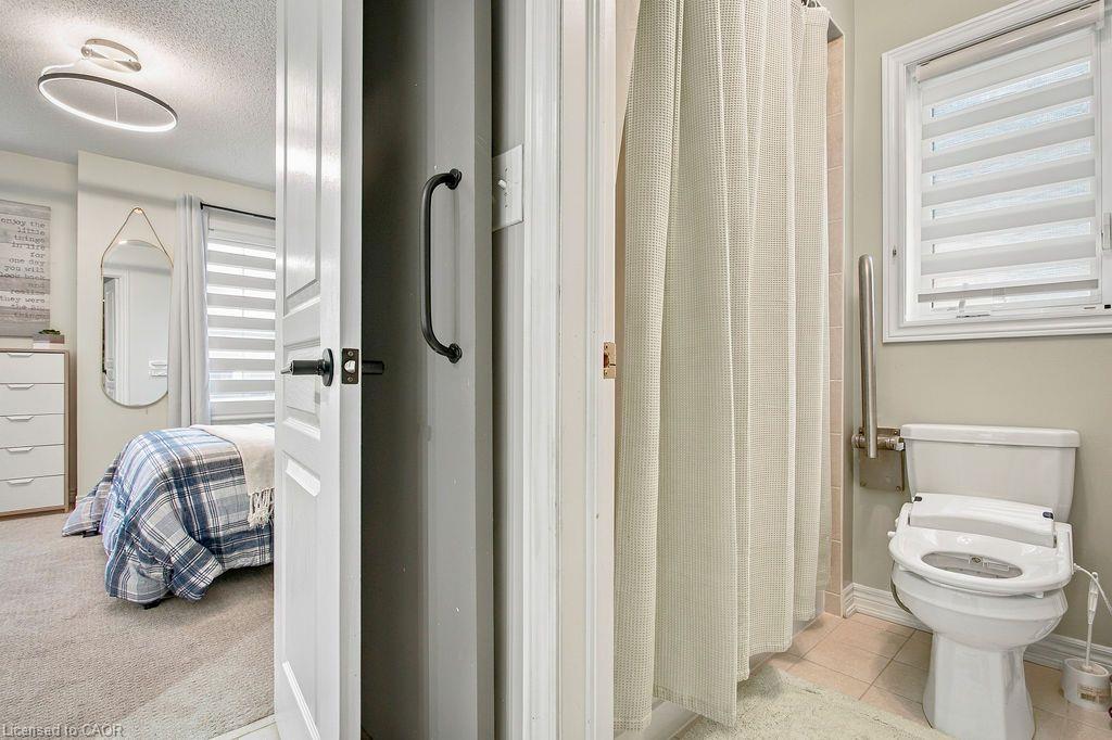 34 Humphrey Street Property Photo 25