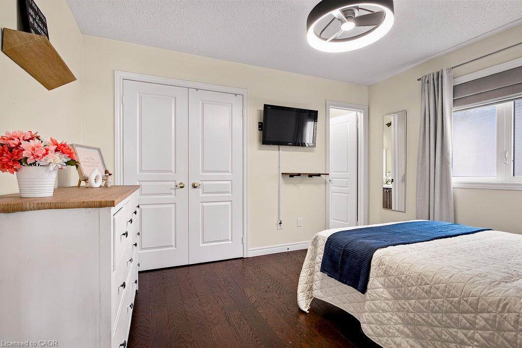 34 Humphrey Street Property Photo 35