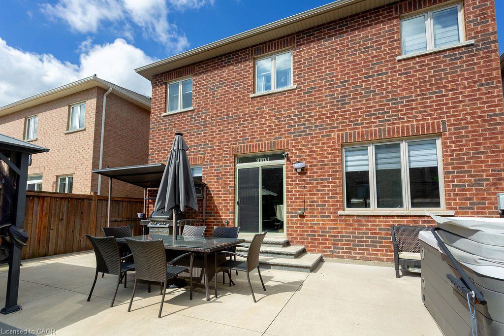 34 Humphrey Street Property Photo 44