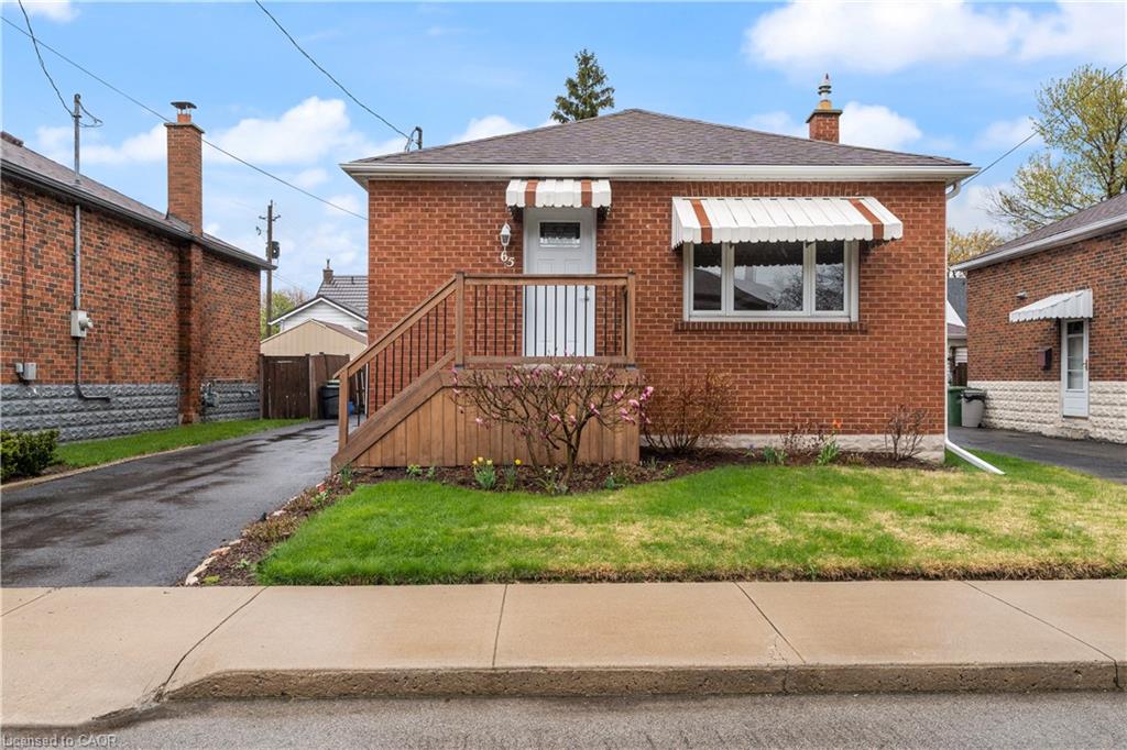 65 East 11th Street Property Photo 2