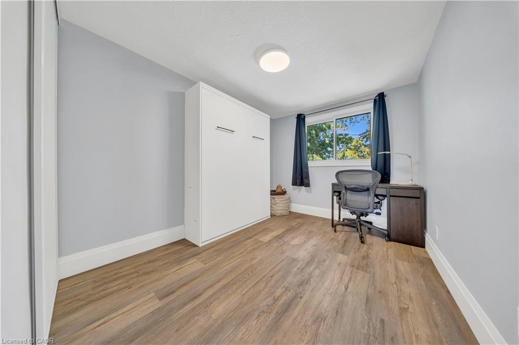 195 Fife Road Property Photo 19