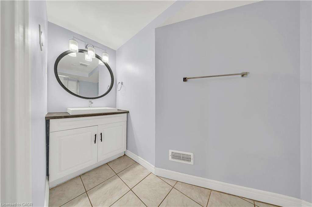 195 Fife Road Property Photo 27