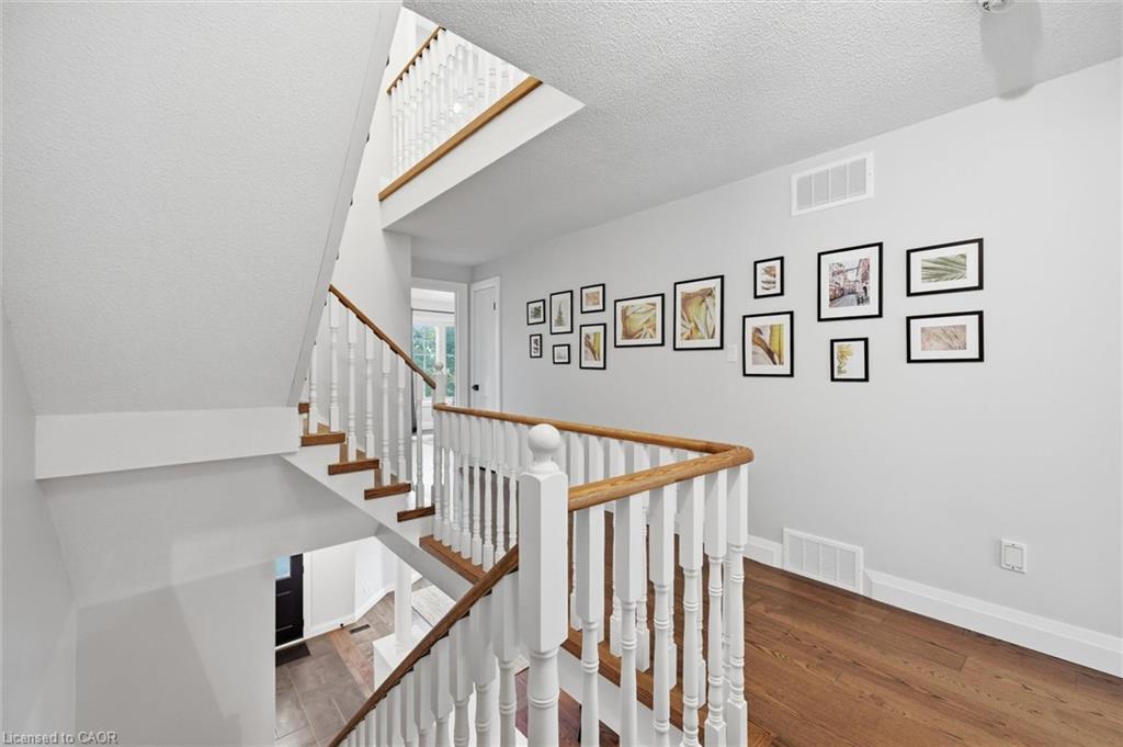 50 Edgewater Drive Property Photo 22