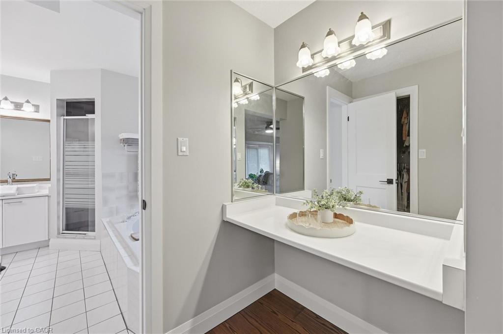 50 Edgewater Drive Property Photo 28