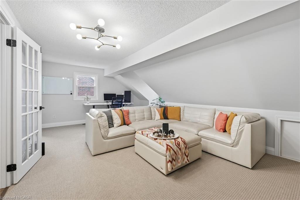50 Edgewater Drive Property Photo 38