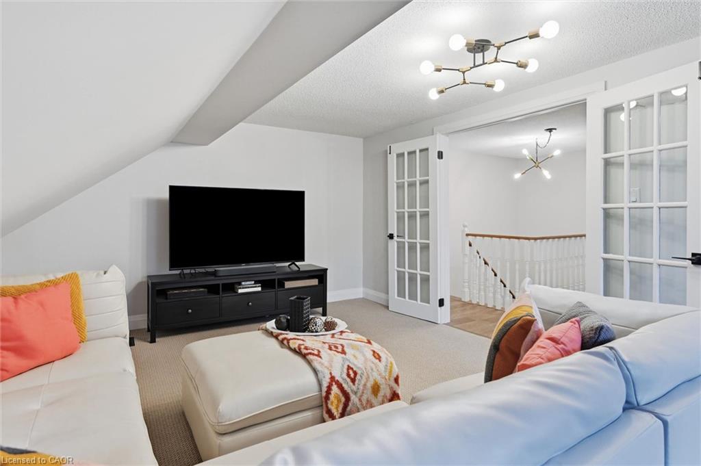 50 Edgewater Drive Property Photo 39