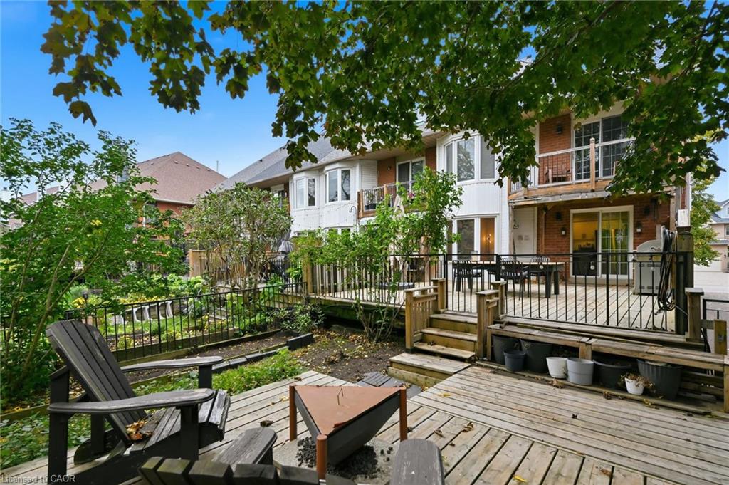 50 Edgewater Drive Property Photo 49
