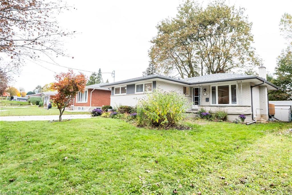 11 Duncairn Avenue Property Photo 2