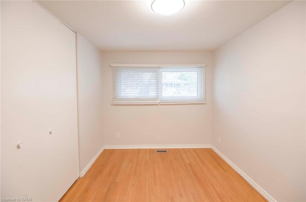 11 Duncairn Avenue Property Photo 18