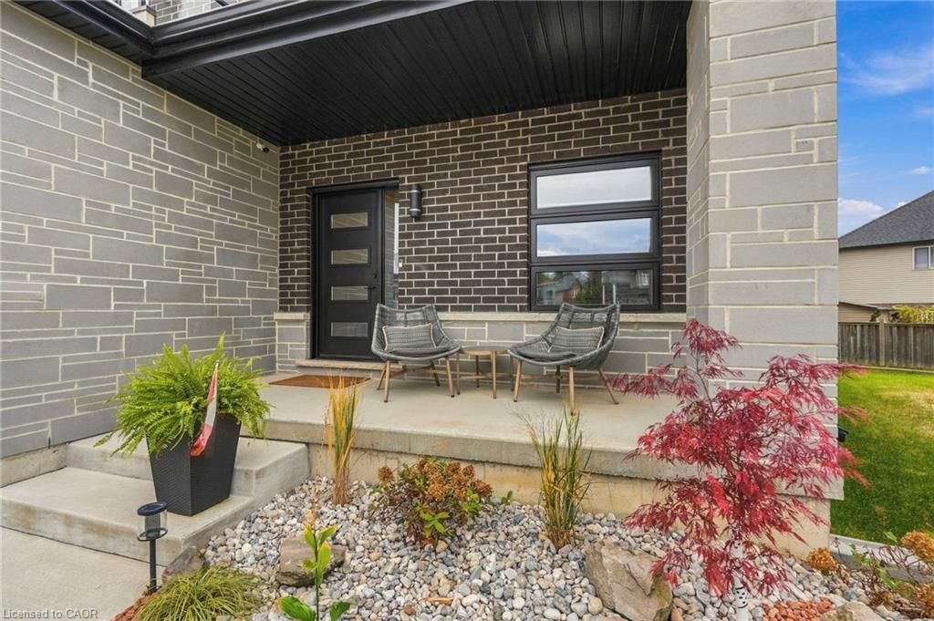 15 Saint Anthony Place Property Photo 2