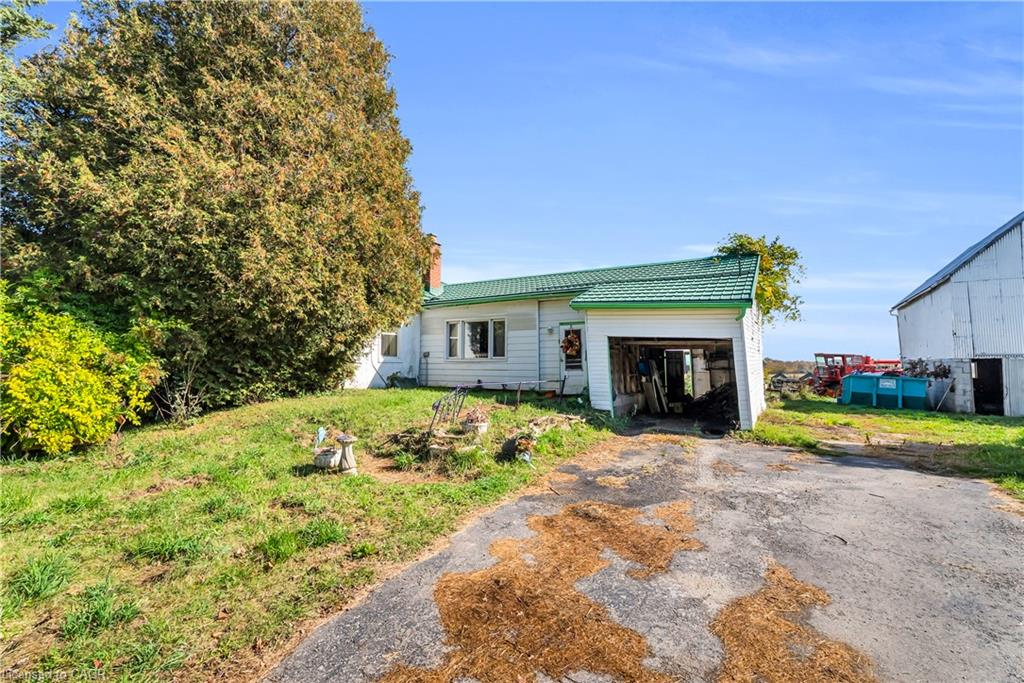 11858 32nd Side Road Property Photo 28