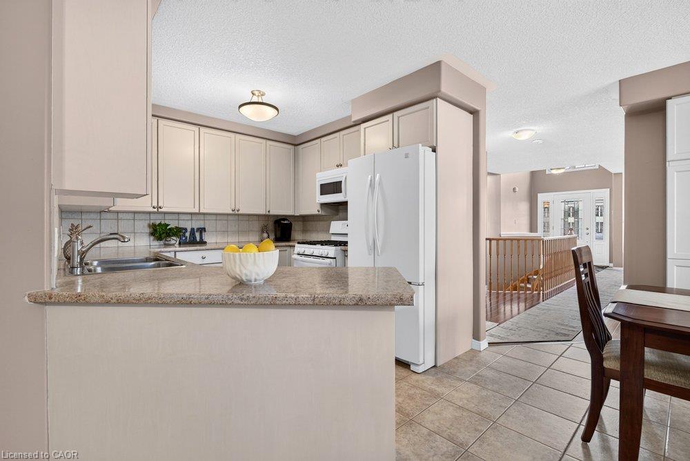272 Gatestone Drive Property Photo 23