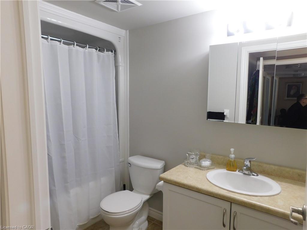 311-56 Kerman Avenue Property Photo 22