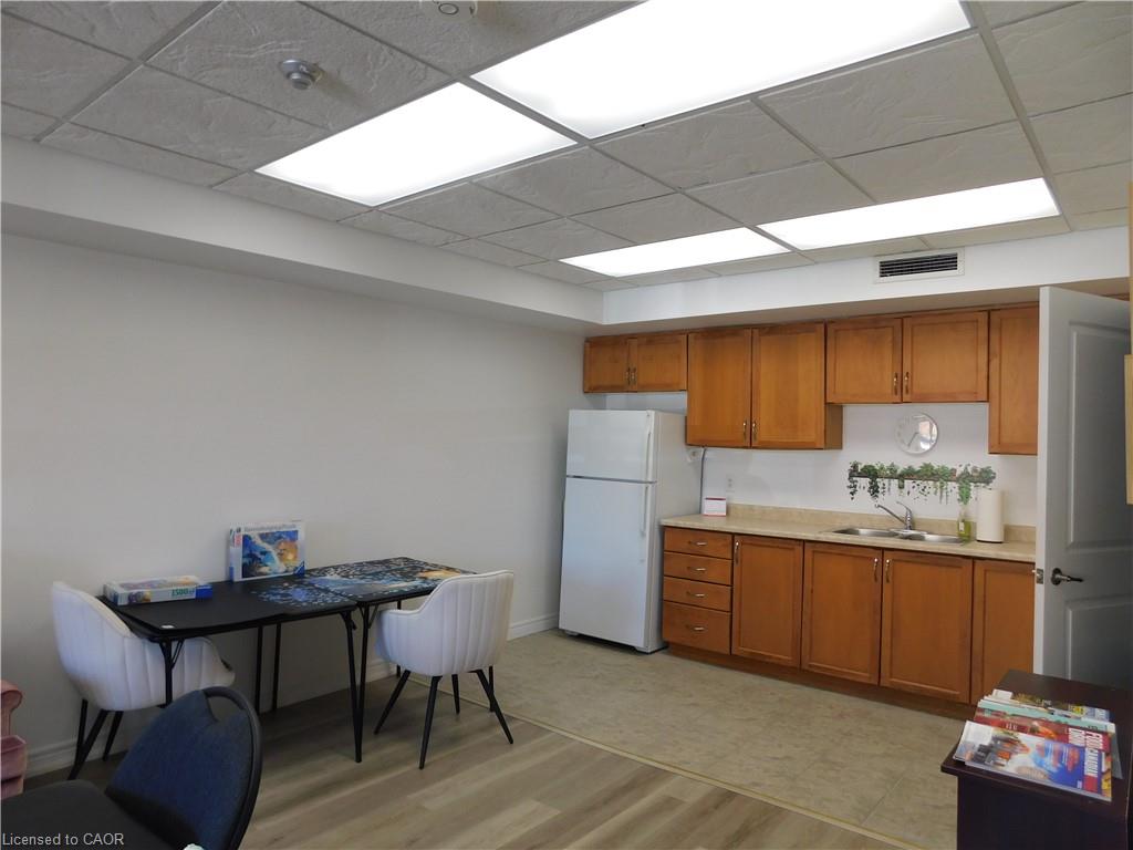 311-56 Kerman Avenue Property Photo 32
