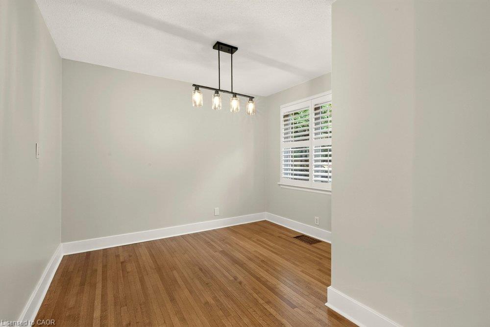 977 Long Drive Property Photo 13