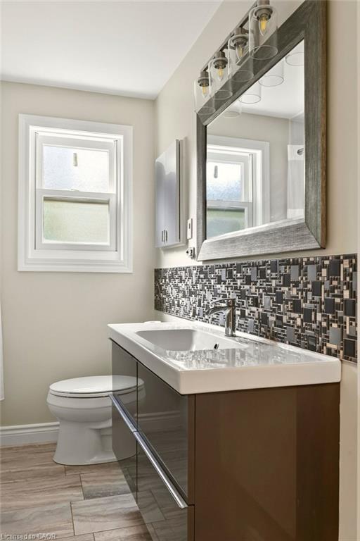 977 Long Drive Property Photo 14