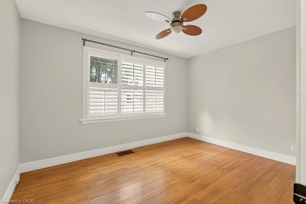 977 Long Drive Property Photo 16