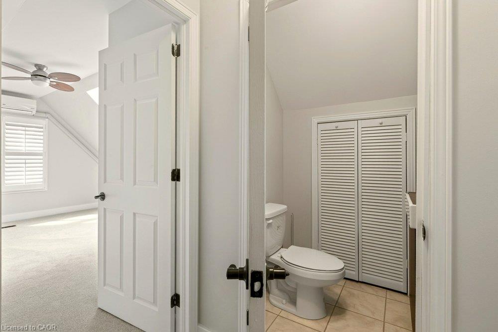 977 Long Drive Property Photo 17