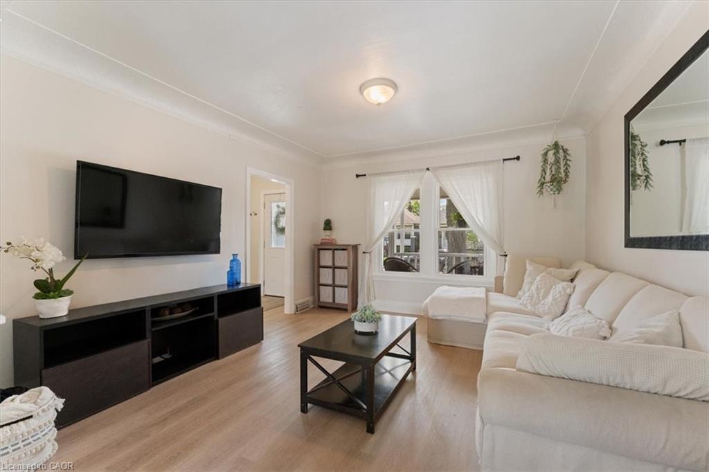 17 Craigmiller Avenue Property Photo 7