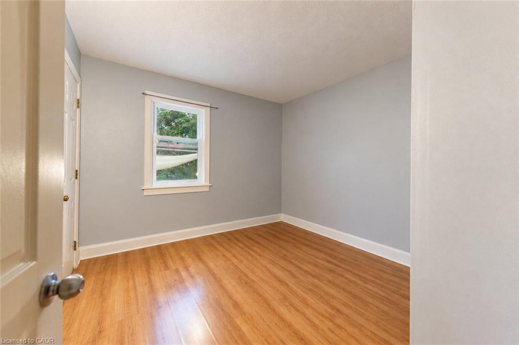 12 Merigold Street Property Photo 10