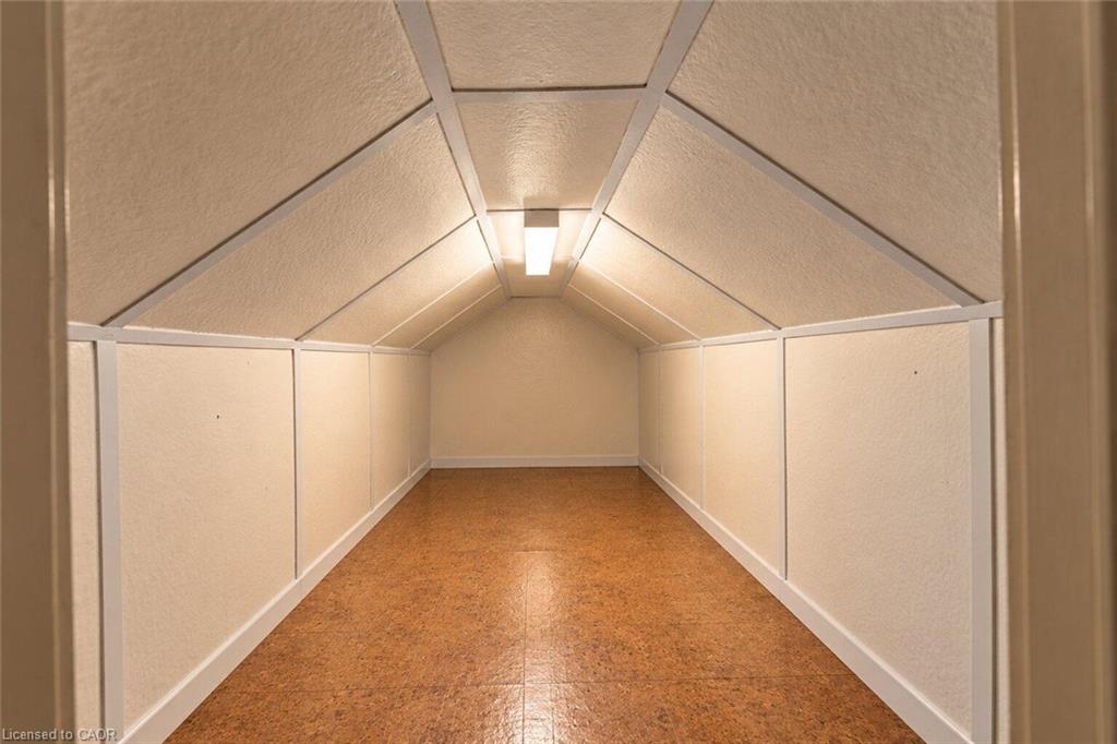 12 Merigold Street Property Photo 15