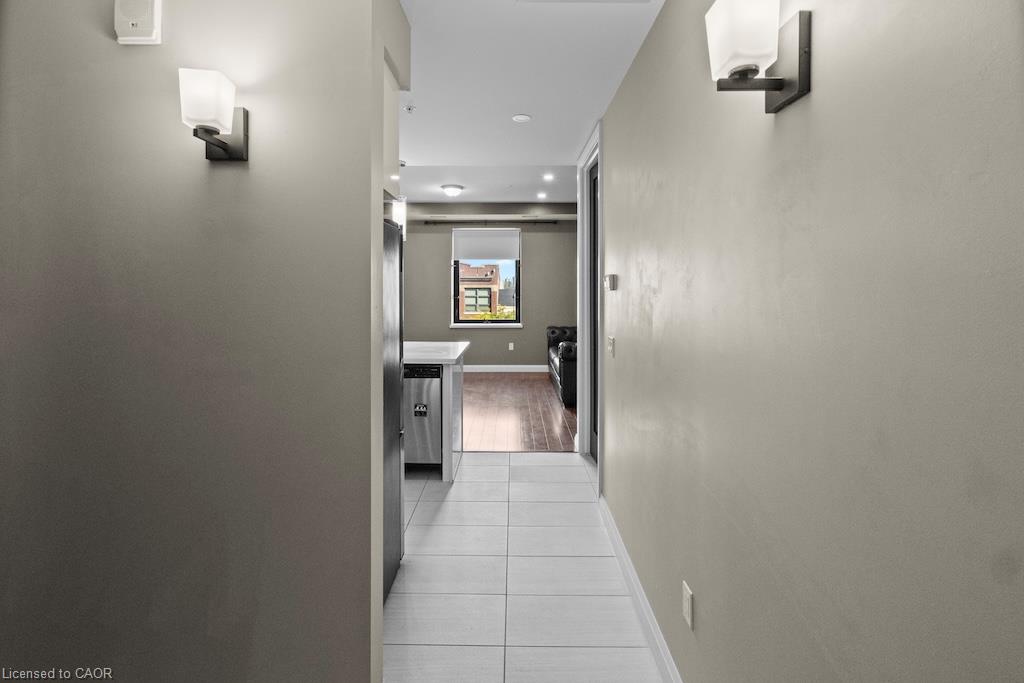 401-112 King Street E Property Photo 15