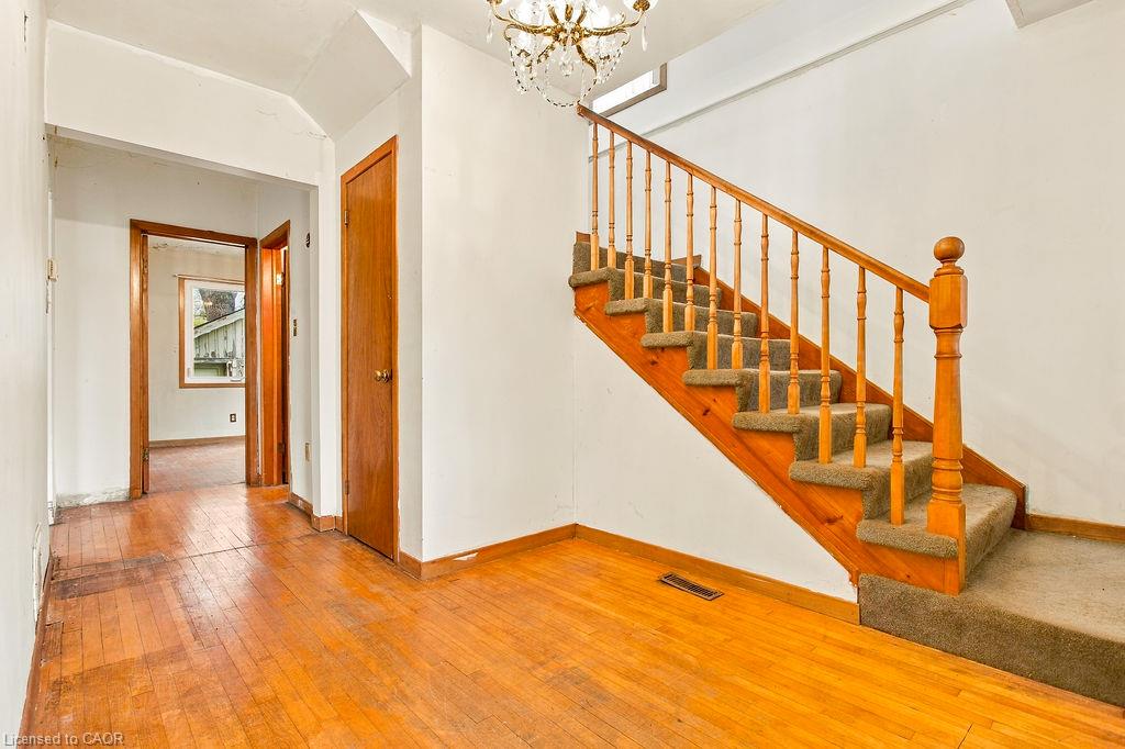 1353 Birch Avenue Property Photo 3