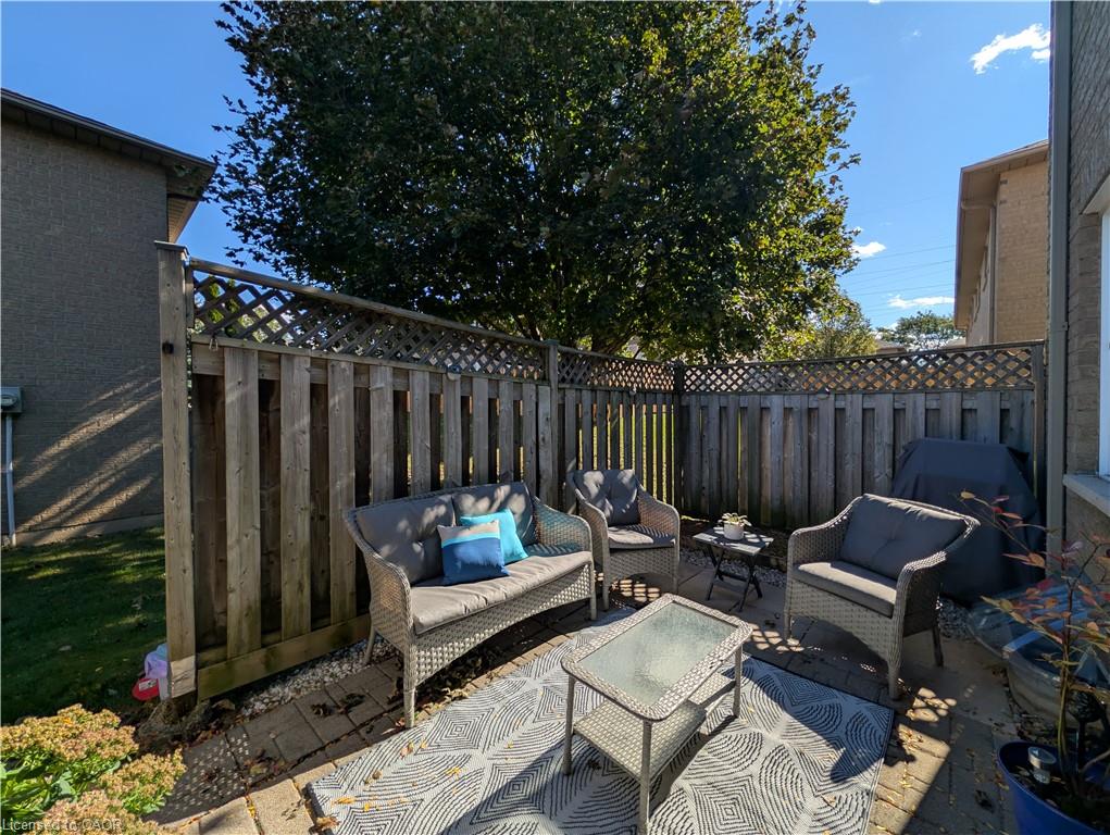28-100 Vineberg Drive Property Photo 5