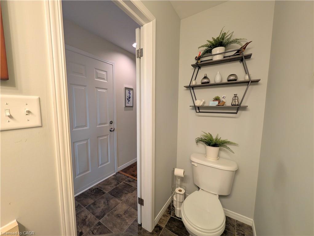 28-100 Vineberg Drive Property Photo 9