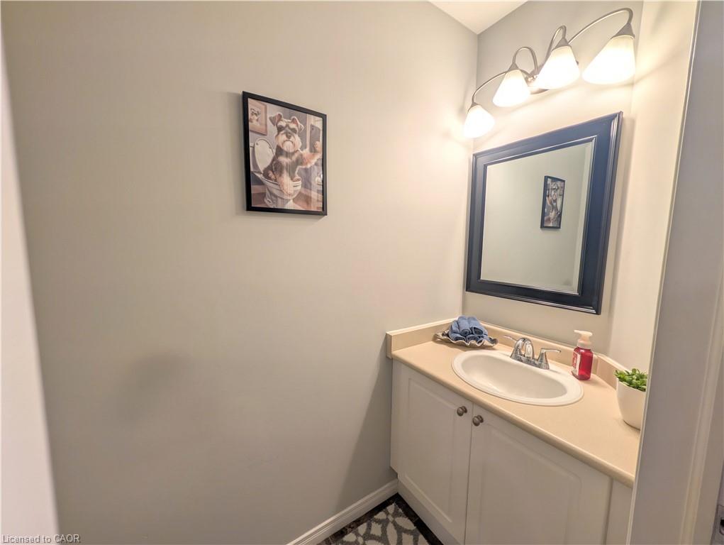 28-100 Vineberg Drive Property Photo 10