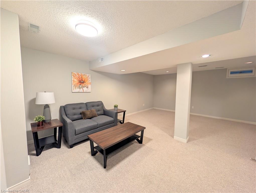 28-100 Vineberg Drive Property Photo 34