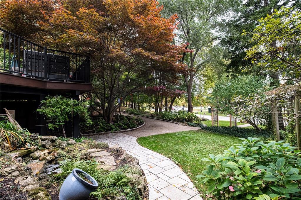 22 Parkview Row Property Photo 46
