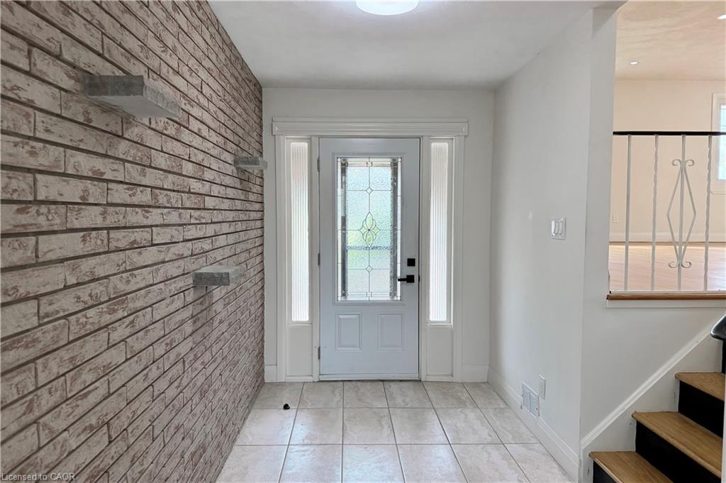 11 Glenmurray Court Property Photo 4