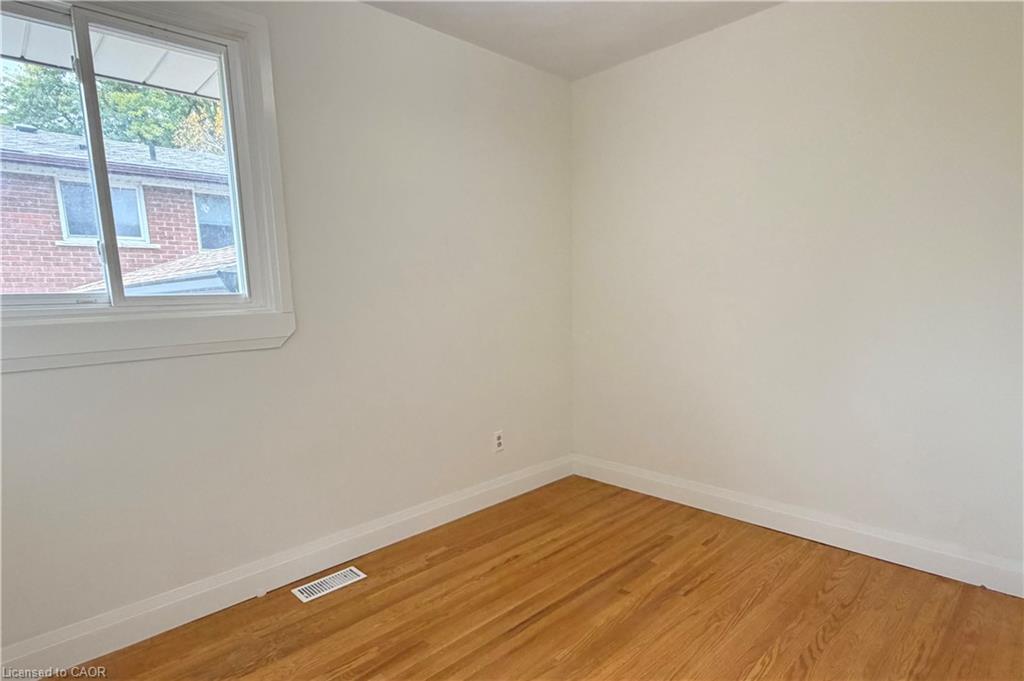11 Glenmurray Court Property Photo 19