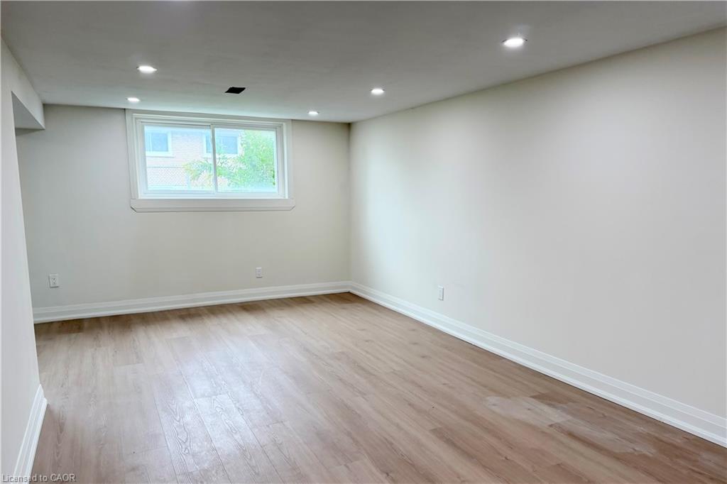 11 Glenmurray Court Property Photo 23