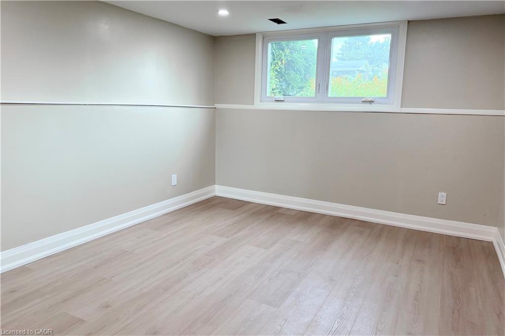11 Glenmurray Court Property Photo 26