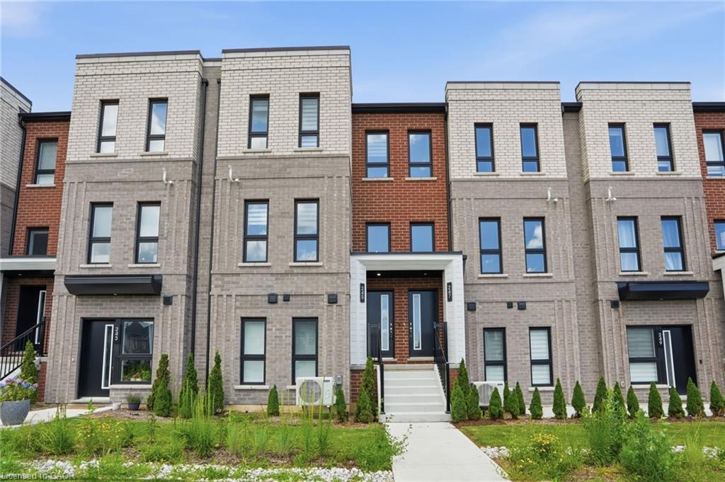 245 Burke Street Property Photo 1