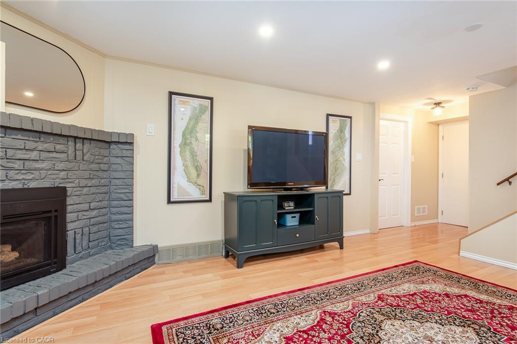 118 Wheatfield Crescent Property Photo 33