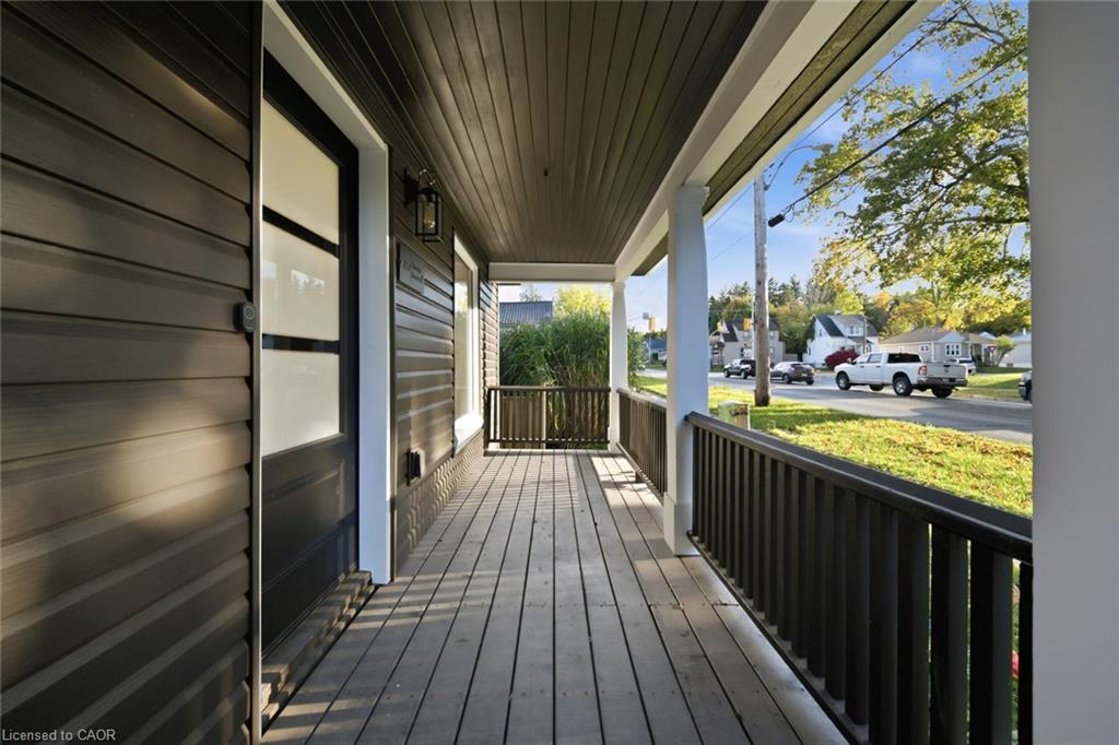 217 Queen Street N Property Photo 2