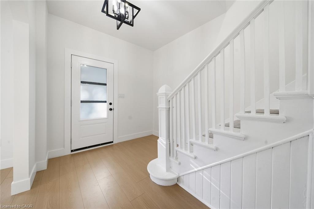 217 Queen Street N Property Photo 3