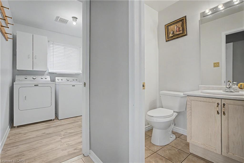 194 Glenvalley Drive Property Photo 12