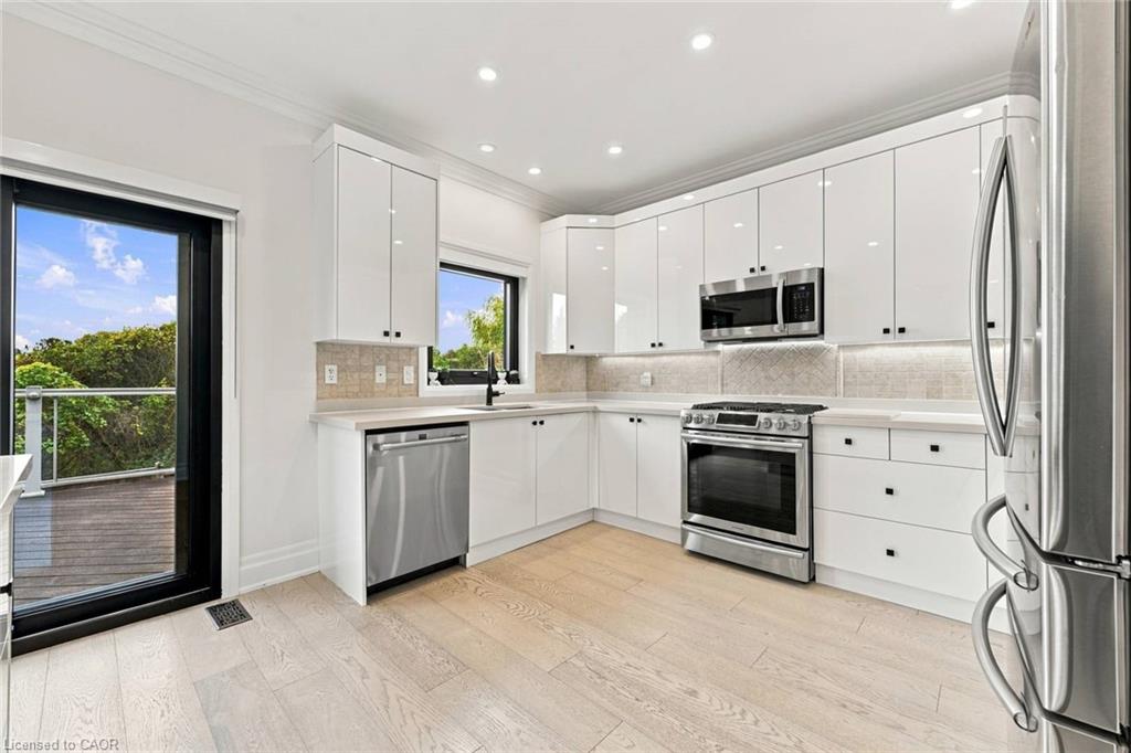 61 Barnwood Drive Property Photo 12