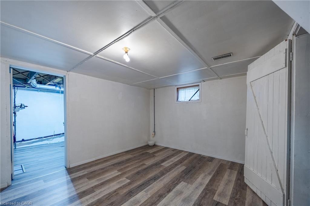 112 Talbot Road Property Photo 22