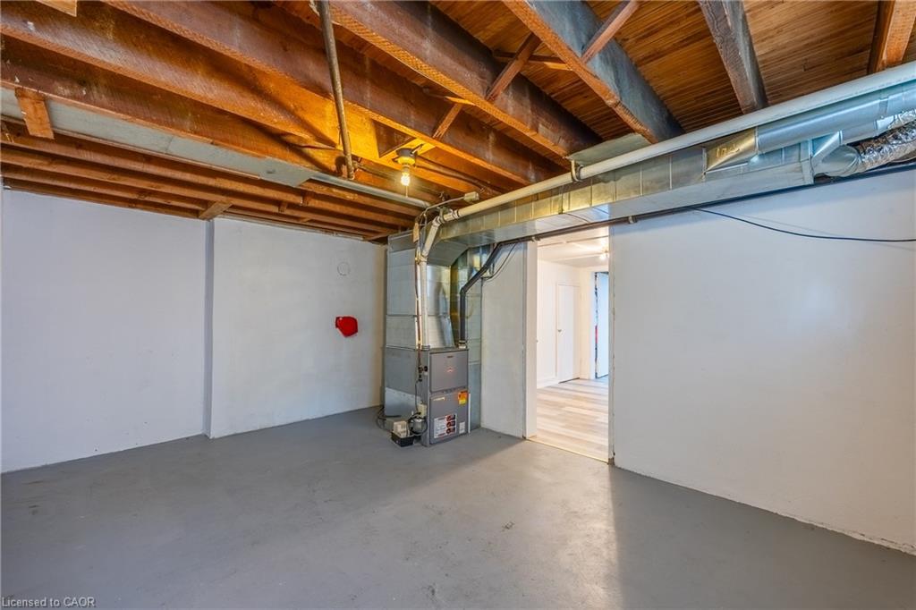 112 Talbot Road Property Photo 23