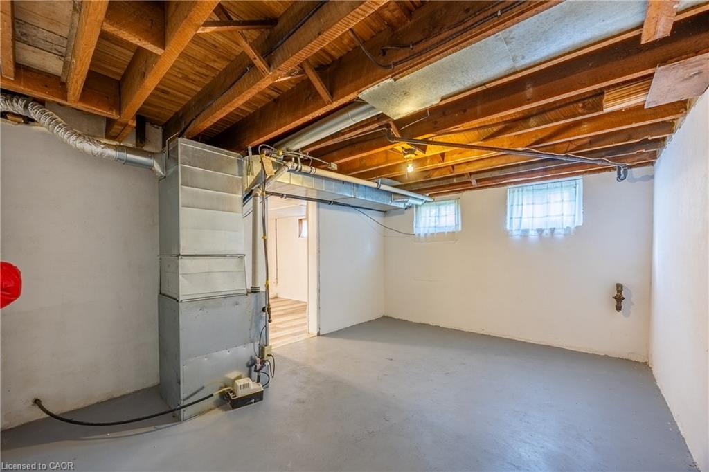 112 Talbot Road Property Photo 24