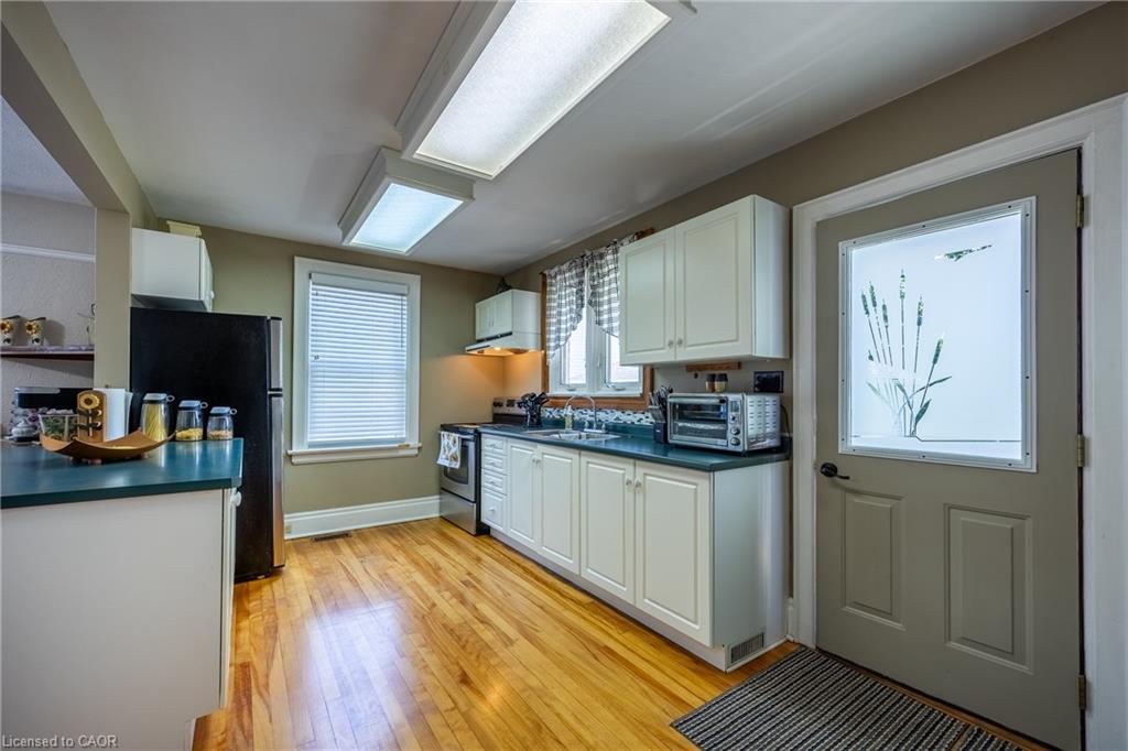 112 Talbot Road Property Photo 30