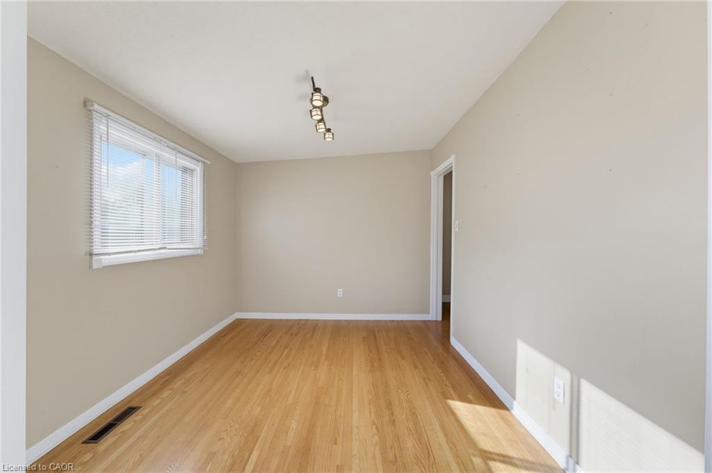 34 Fielding Crescent Property Photo 9
