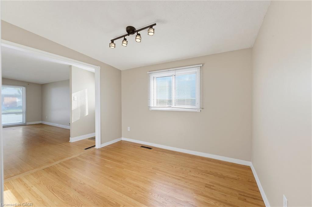 34 Fielding Crescent Property Photo 10