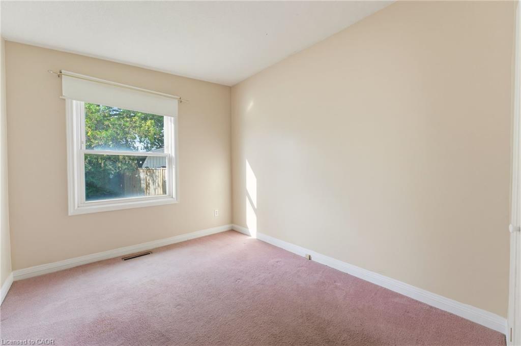34 Fielding Crescent Property Photo 19